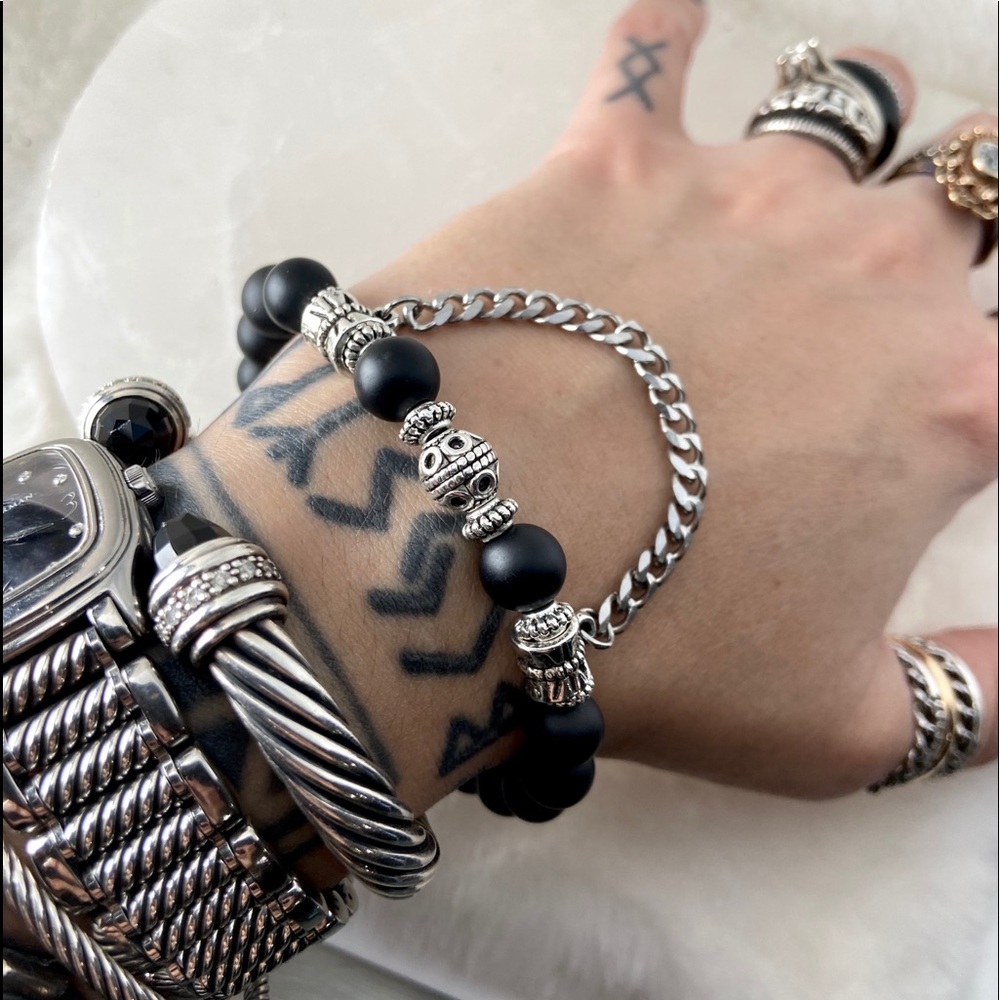 Handmade onyx viking beads & dangly curb chain - Picture 4 of 14
